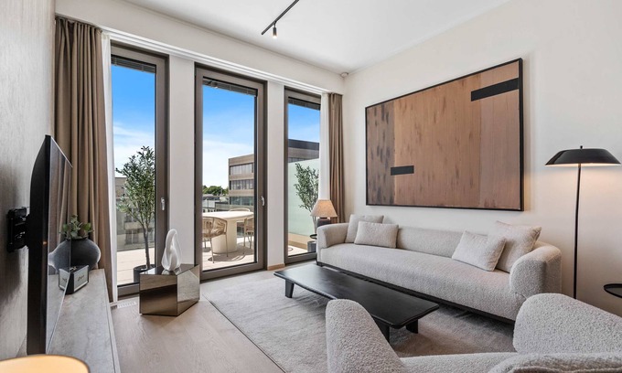 Ville Haute Apartamento | Zenit Royal - Penthouse City Skyline & Concierge