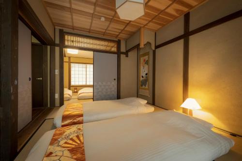 Shimogyo Villa | Zenji 町家六堀