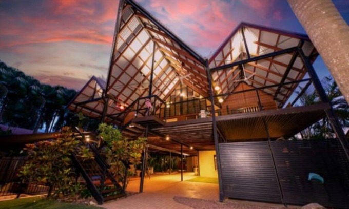Durack Apartamento | ZenLux: 3-Story Corporate Golf Retreat + Pool/BBQ