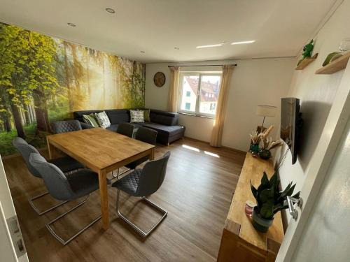 Neustadt an der Weinstrasse Apartamento | Zentrale Wohnung mit Küche&WLAN