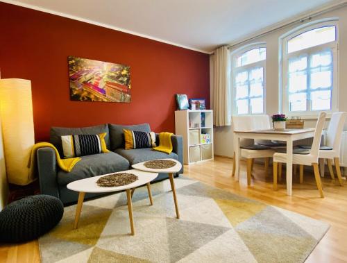Jena Apartamento | Zentral & ruhig, ideal für Home Office mit Garten