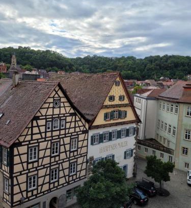 Schwaebisch Hall Apartamento | Zentrale Dachwohnung in SHA