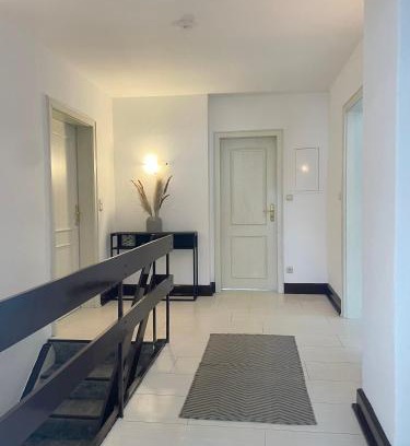 Minden Apartamento | Zentrales Apartment - Drei Schlafzimmer mit Smart-TV