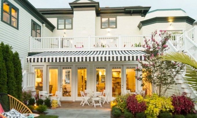 Greenport Hotel | The Gallery Hotel