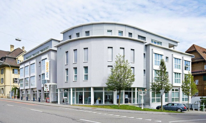 Cham Apartamento | ZG Sunflower I - Zugersee HITrental Apartment