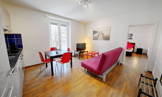 Oerlikon Apartamento | ZH Raspberry ll - Oerlikon HITrental Apartment