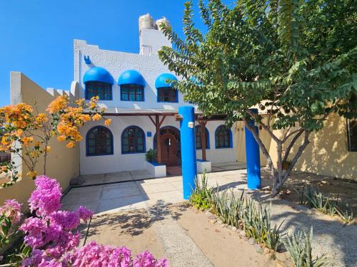 Ixtapa - Zihuatanejo Casa | Zihua 6bed 3bath Home for 12 with Direct Access to Beach