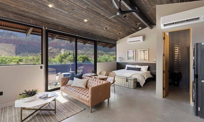 Zion National Park South Entrance Apartamento | Zion loft | Canyon Views | Unit 1