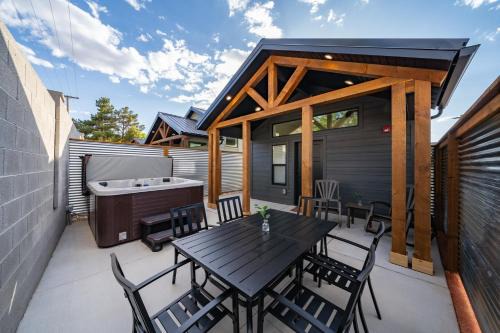 Hurricane Hotel | Zion Oasis Rentals
