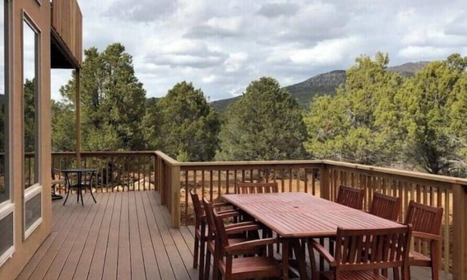 Zion National Park East Entrance Casa | Zion Views- The Retreat +Resort Access
