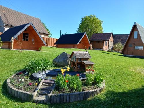 Mittelherwigsdorf Apartamento | Zittau - Ferienwohnung Frieda mit Camping Familien, und Biker Hütten am Zittauer Gebirge