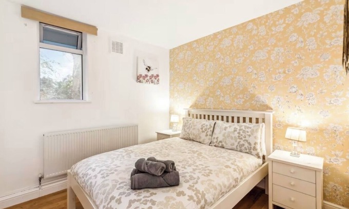 Bunhill Apartamento | Zone 1 Spacious 1-Bed Flat – Sleeps 4 | Modern Comfort in Prime Location!