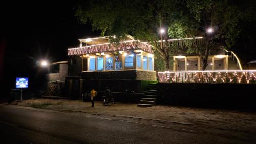 Hunza Otro | Zoon restaurant and camps
