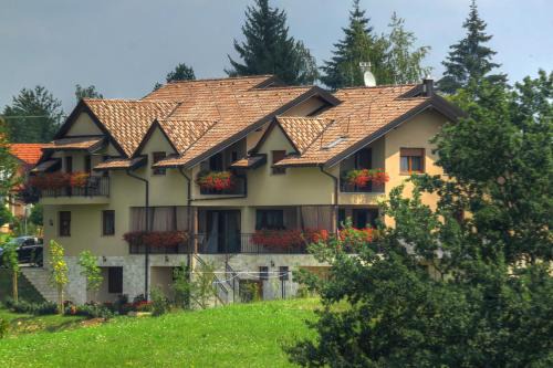 Grabovac Casa | Zrinka House