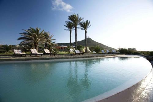 Pantelleria Complejo | Zubebi