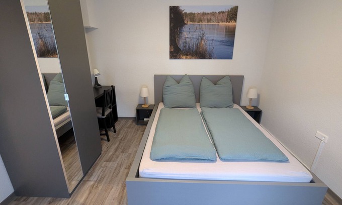 Lauta Apartamento | Zum alten Konsum - Holiday home Sydom with two apartments