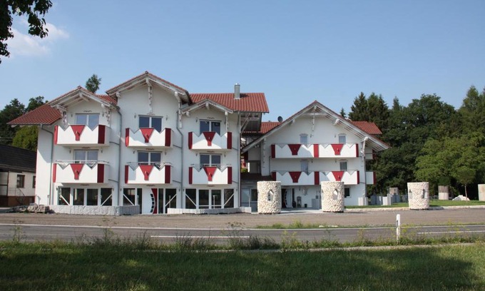 Wuestenrot Apartamento | Zum Kreuzritter