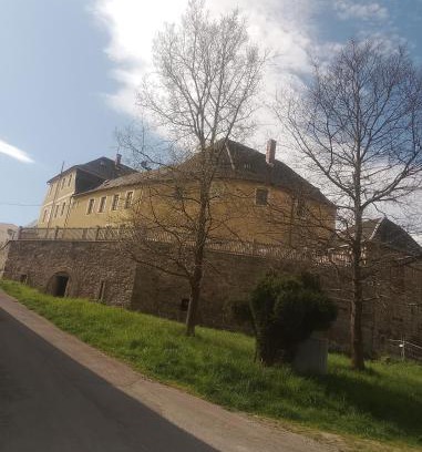 Plohn Apartamento | Zum Ritter Ferienwhg