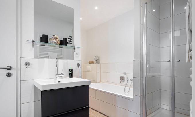 Zwickau Apartamento | Zwickau Dr.-Friedrichs-Ring | One-Bedroom Suite XL