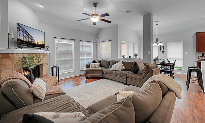 Waco Casa | Zyla's Place, Close to Airport