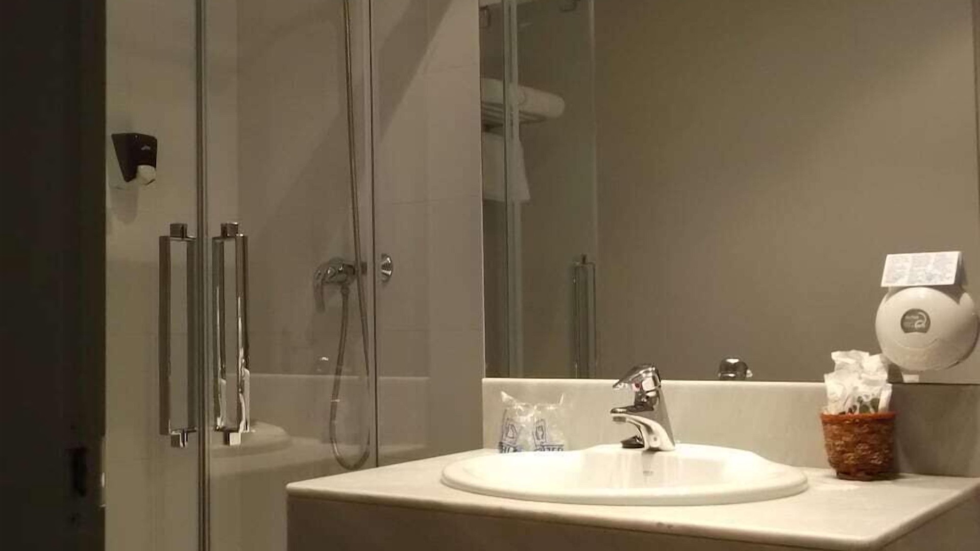 foto de Baño en Centro de Comillas