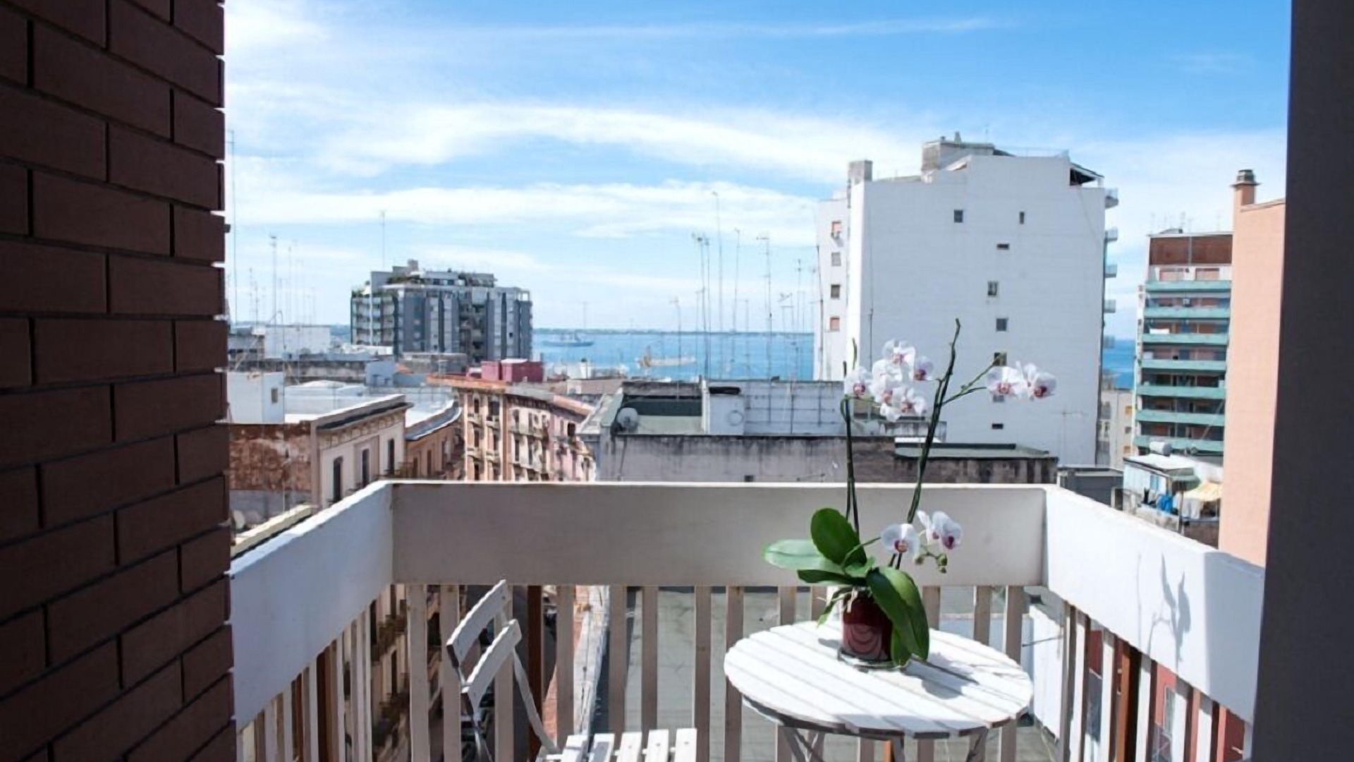 foto de Balcón de patio en Taranto