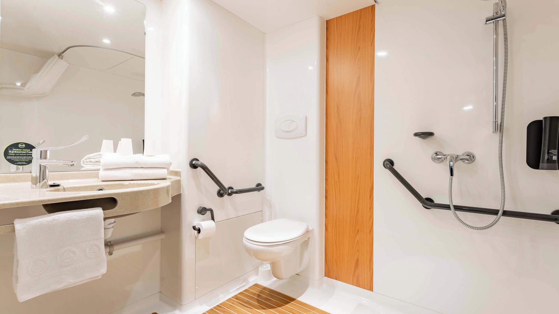 foto de Baño en Louvroil