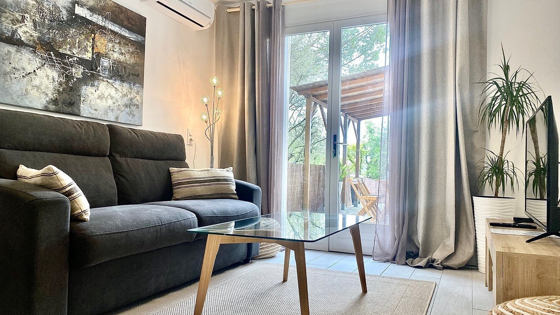 foto de Sala de estar en Montauroux