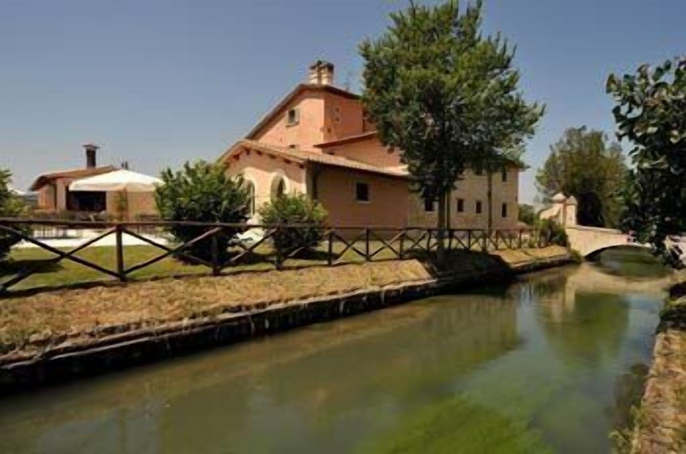 foto de Exterior en Foligno