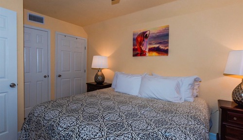 Apartamento, 1 cama de matrimonio grande, patio (#411 1 BR- Paradise - No Pets Allowed)
