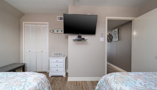 Apartamento, varias camas, balcón (Beachy Bayside - No Pets Allowed)