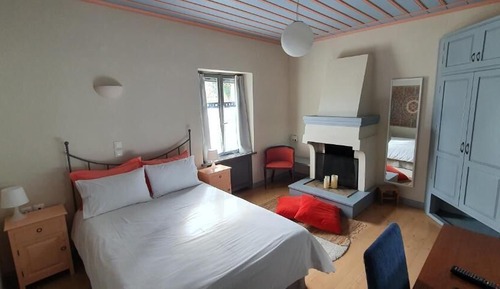 Habitación estándar con 1 cama doble o 2 individuales
