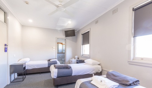 Habitación cuádruple estándar