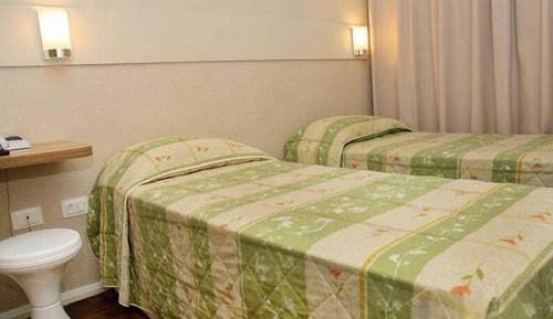 Habitación estándar con 2 camas individuales