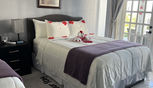 Habitación Deluxe, 2 camas de matrimonio, Aire acondicionado, vistas al mar