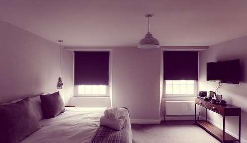 Habitación de lujo con 1 cama doble o 2 individuales