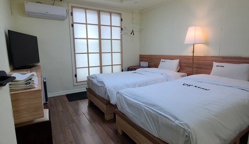 Habitación estándar con 2 camas individuales