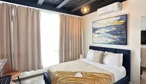 Queen Suite