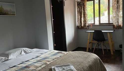 Dormitorio compartido económico, 1 cama doble, vistas al patio