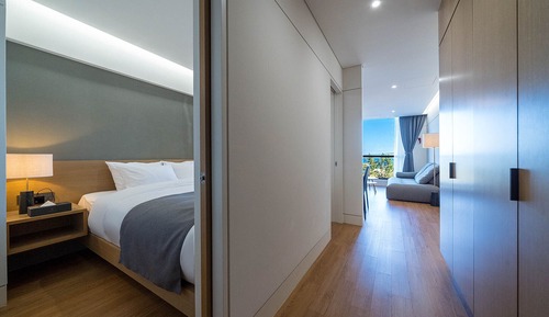 Deluxe Double Room, Partial Ocean View (Floor assignment in sequence - 2nd floor has no view)