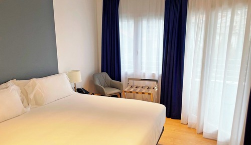 Estudio ejecutivo, terraza (1 Adult)