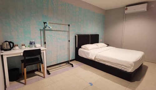 Habitación, baño privado