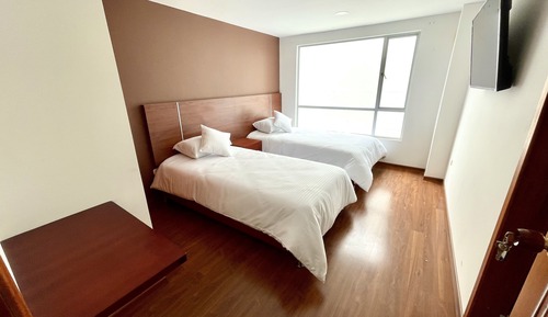Habitación estándar con 1 cama doble o 2 individuales