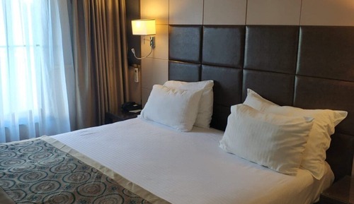 Suite Double Room