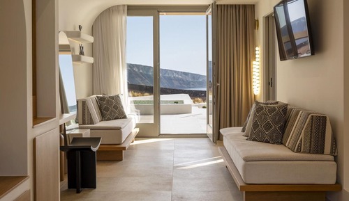 Majestic Sunset & Sea View Suite with Pool and Jacuzzi
