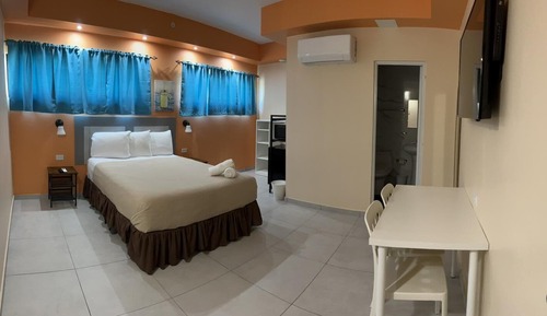 Habitación básica, 1 cama de matrimonio