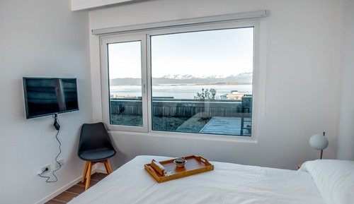 Apartamento Deluxe, 2 habitaciones, patio, vistas al canal