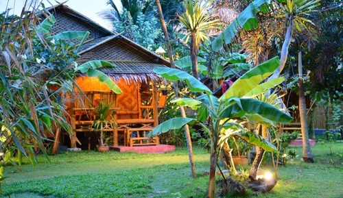 Bungalow, frente a la playa