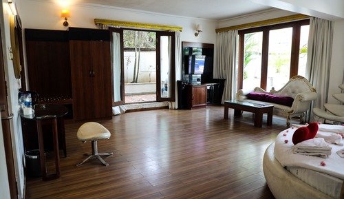Suite estudio de luna de miel, 1 cama doble, vistas a la piscina, junto a la piscina