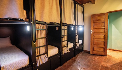 Dormitorio compartido superior